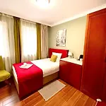 Art Boutique Ξενοδοχείο 2*