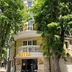 Art Boutique 2* Varna