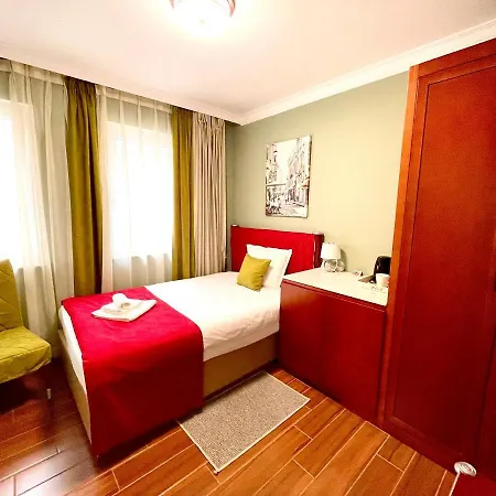 Art Boutique Hotell 2*