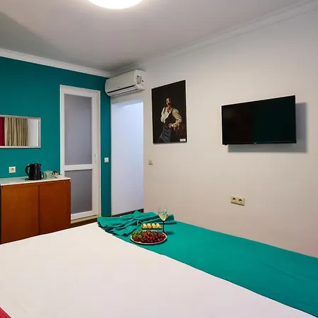Art Boutique Отель 2*